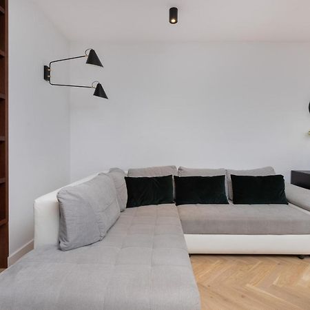 Superior Apartment With Balcony & Parking Gdansk By Noclegi Renters Prestige Exterior photo
