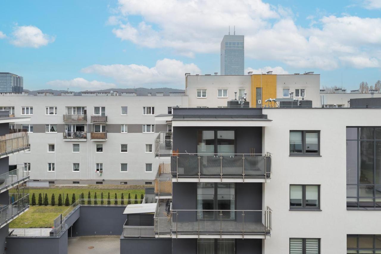 Superior Apartment With Balcony & Parking Gdansk By Noclegi Renters Prestige Exterior photo
