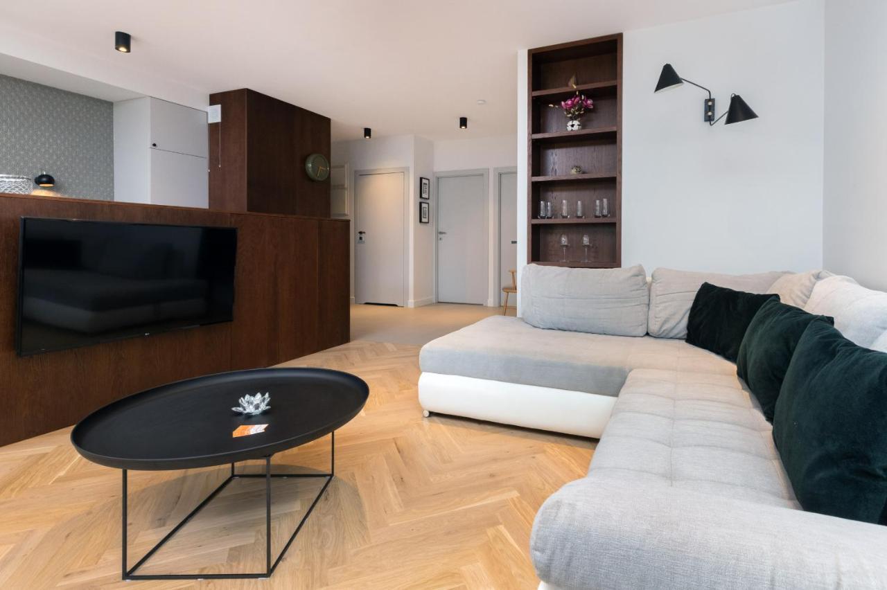 Superior Apartment With Balcony & Parking Gdansk By Noclegi Renters Prestige Exterior photo