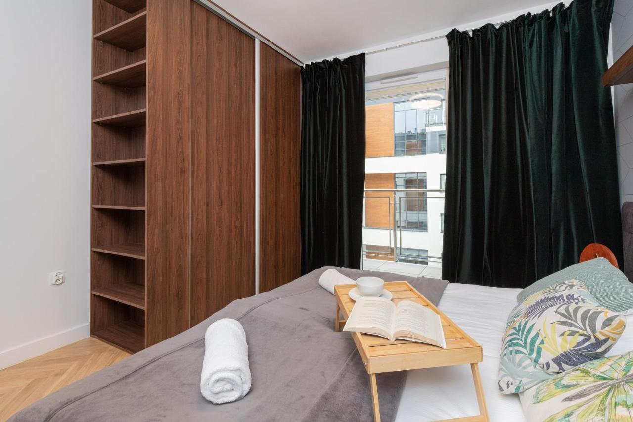 Superior Apartment With Balcony & Parking Gdansk By Noclegi Renters Prestige Exterior photo